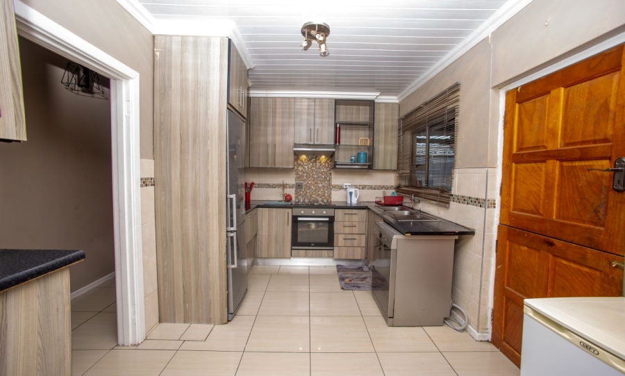 3 Bedroom Property for Sale in Amalinda Eastern Cape